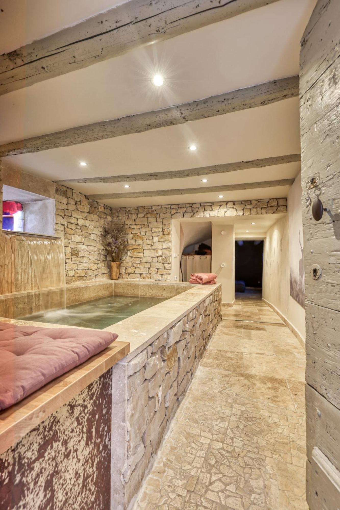 Вилла Les Jasmins En Provence Л'Иль-сюр-ла-Сорг Экстерьер фото